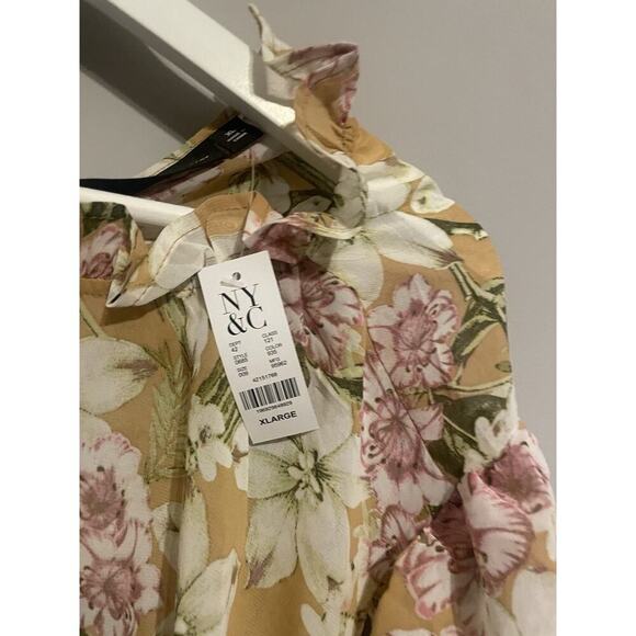 NWT New York & Company Long Sleeve Floral Mock Neck Top Blouse XL‎ - Picture 2 of 2